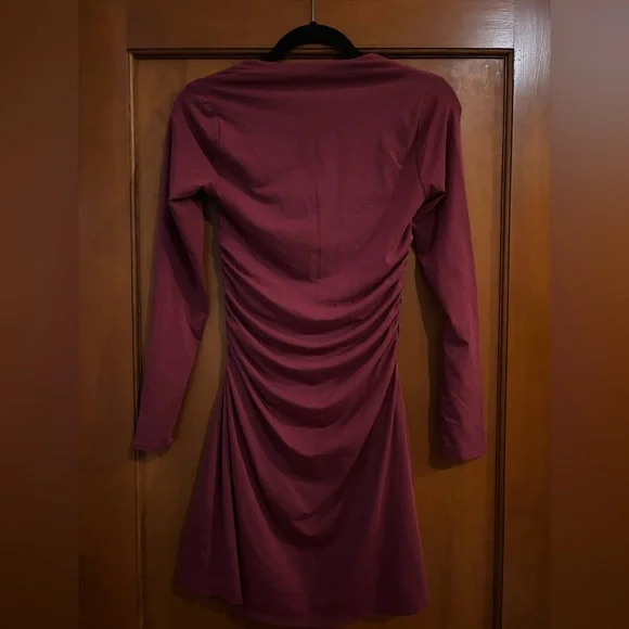 NWT Abercrombie & Fitch Ava Long Sleeve Mini Dress Rich Wine Size M - Picture 10 of 10